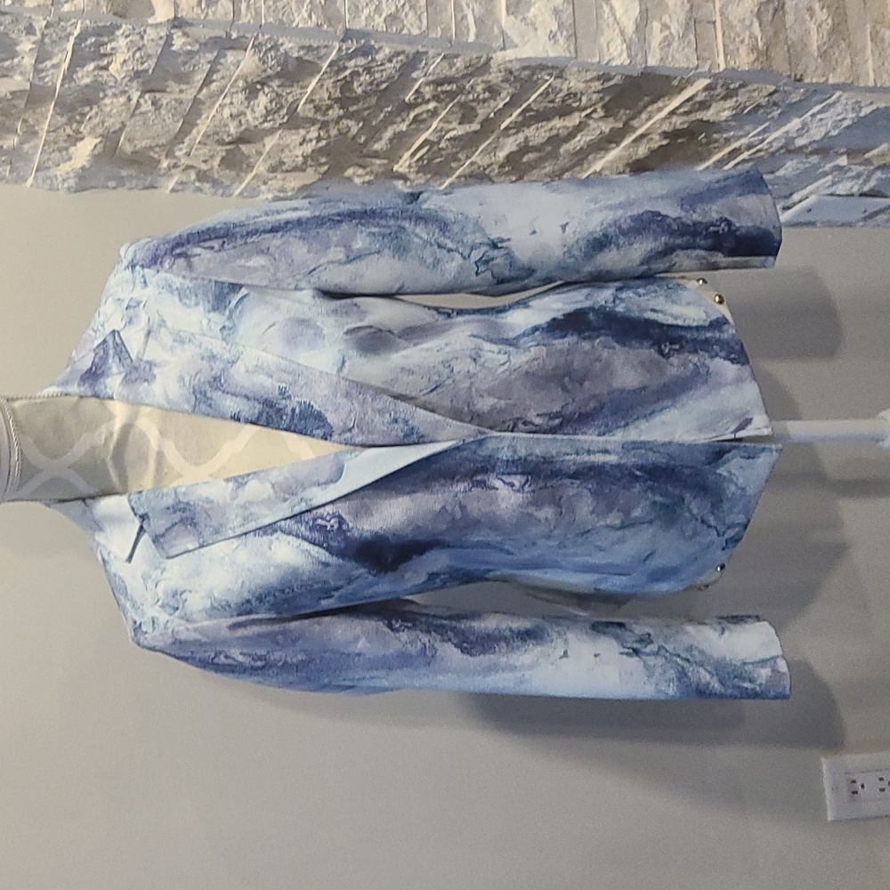FREDA'S Watercolor textured feel blazer